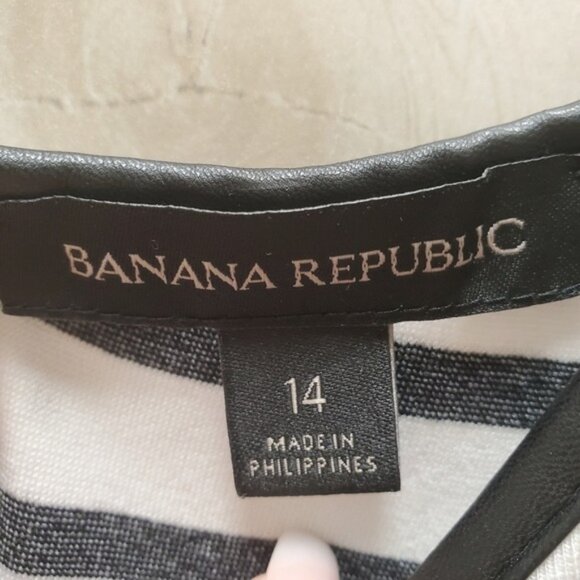 BANANA Republic Dress  Short Sleeve Slimming Stripe Size 14 - Picture 10 of 10